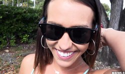 Public Pick UPs girl Kelsi Monroe is trying to gain some cash in a dirty way