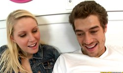 Gorgeous Pure 18 blondie Vanessa Cage pleases her sister's boyfriend