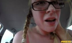 Playful blondie slut banged by driving teacher at the backseat