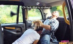 Amazing girl gives a gorgeous blowjob for a passenger