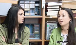 Spicy teen thieves punished at once