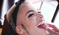 Alt gf has threesome with sis and bro