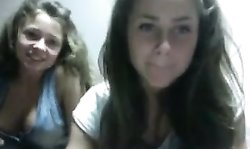 Sexy young Teens have a lot of fun on the webcam live