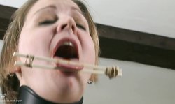 Submissive Wasteland BDSM slut knows how to please her Domina