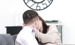 The sexiest brunette Casual Teen Sex Riley Jorden sucks a fat boner