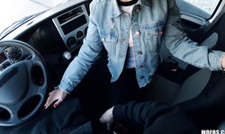 Bleached hitchhiker Rossella Visconti sucks a dick in the car