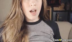 Teen With Big Boobs Put Vibrator On Pussy