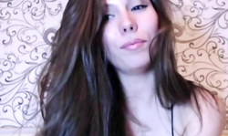 Watch how a Russian girlfriend is playing with a dildo!