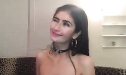 Horny fit body brunette gets fingered and fucked live at sexycamx