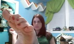 girl feet on web cam