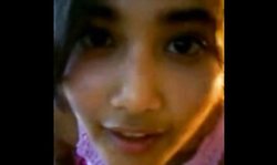 Gadis Melayu Menari Bogel