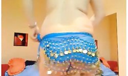 Sexy Romanian Milf, But Not That Sexy Show