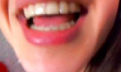 Cock-loving Russian is showing off her cock-sucking lips in the close-up