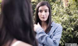 The breaking point of a hot lesbian