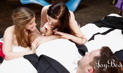 Beautiful double blowjob by Stella Cox and Amber Nevada