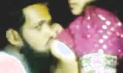 Indian Hindu Lassie Getting Fucked By Indian Muslim Scholar padre-pap Allvideosx.com