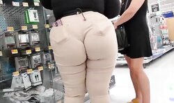 Huge wedgie worker