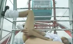 WEBCAM - japanese girl nudity masturbating in Ferris wheel