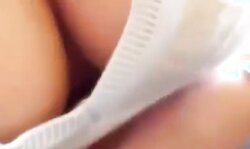 Deutsch Mädchen gibt eine BJ in einer Ebene