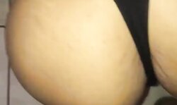 Tudo por dinheiro novinha sendo humilhada