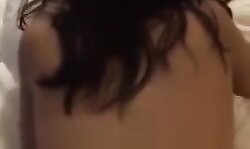 Abg Indonesia cantik dan semok padre-dad three