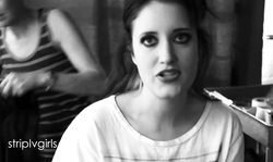 Awesome-looking Strip LV Girls girl is getting a new hairstyle