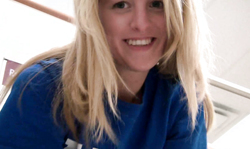 Angelic Cosmid blonde is having a really amazing round booty