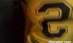 Cute blonde teen fingers pussy on webcam