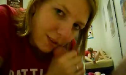 Seduced amateur wife swallows a hard of a horny lover