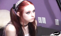 Seductive Liz Vicious sticks a dildo in her shaved pussy