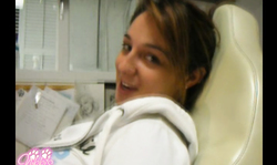 Nikki Sims gets a new tattoo and humbly smiles on cam