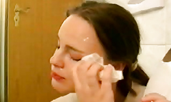 Cutie in white shirt Queeny Love received a nice facial