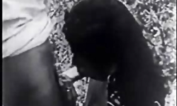 Retro gentleman drills a seductive cutie right on the grass