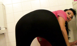 Ultimate solo hotness with a big-boobed Aische Pervers