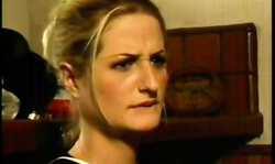 Black farmer impaled a sex-addicted white girl in the bed