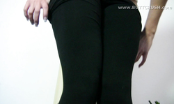 Hot Butt Crush action with a beauty in tight black jeans