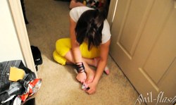 My sweet girlfriend looks amazing in yellow shorts