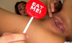 Astonishing brunette Megan Salinas stimulates her accurate muff