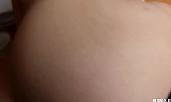 Slutty Antonia Sainz ides a wiener and gets an orgasm